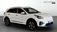 Vit (white) Begagnad 2022 Kia e-Niro Advance SUV | 252 900 kr (Bra pris)