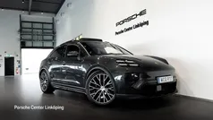 Grå (grey) Ny 2025 Porsche Macan SUV | 1 223 000 kr (Marknadspris)