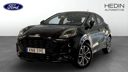 Svart (black) Begagnad 2022 Ford Puma ST-Line Halvkombi | 209 000 kr (Bra pris)