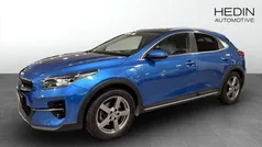 Blå (blue) Begagnad 2022 Kia XCeed Advance SUV | 259 900 kr (Marknadspris)