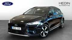 Svart (black) Begagnad 2023 Ford Focus Active Halvkombi | 179 900 kr (Superpris)