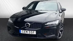 Svart Begagnad 2021 Volvo S60 R-Design Sedan | 334 800 kr (Marknadspris)
