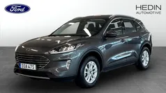 Grå (grey) Begagnad 2022 Ford Kuga Titanium SUV | 244 900 kr (Marknadspris)