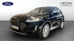 Svart (black) Begagnad 2022 Ford Kuga Titanium SUV | 259 900 kr (Marknadspris)