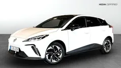 Vit (white) Begagnad 2023 MG MG4 EV Luxury Halvkombi | 289 900 kr (Superpris)