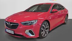 Röd Begagnad 2018 Opel Insignia Sport Halvkombi | 234 700 kr (Lite dyr)