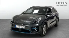 Grå (grey) Begagnad 2022 Kia e-Niro Advance SUV | 259 900 kr (Marknadspris)