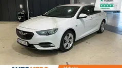 Vit Begagnad 2017 Opel Insignia Sport Halvkombi | 138 000 kr (Marknadspris)