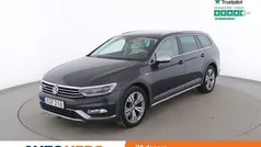 Mörkgrå (grå) Begagnad 2017 VW Passat Alltrack Kombi | 182 000 kr (Bra pris)