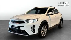 Vit (white) Begagnad 2022 Kia Stonic 4 SUV | 189 000 kr (Marknadspris)
