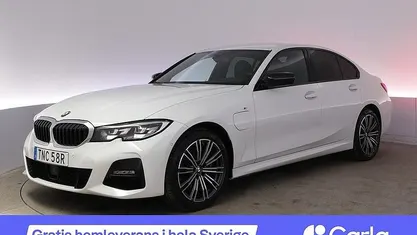 Vit Begagnad 2019 BMW 330e M Sport Sedan | 298 990 kr (Lite dyr)