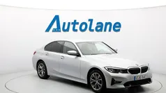 Begagnad 2020 BMW 320 Shadowline Sedan | 269 900 kr (Bra pris)