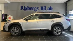 Silver Begagnad 2023 Subaru Outback SUV | 374 900 kr (Marknadspris)