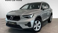 Silver Begagnad 2023 Volvo XC40 SUV | 349 900 kr (Bra pris)