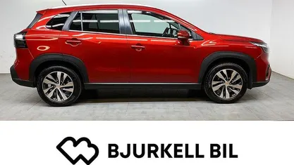 Röd Begagnad 2022 Suzuki SX4 S-Cross SUV | 269 900 kr (Marknadspris)