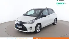 Vit Begagnad 2016 Toyota Yaris Hybrid Halvkombi | 154 000 kr (Lite dyr)
