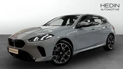 Begagnad BMW 120 M Sport 170 HK (125 kW) 2025 Grå Halvkombi