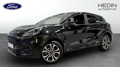 Svart (black) Begagnad 2022 Ford Puma ST-Line Minibuss | 209 000 kr (Marknadspris)