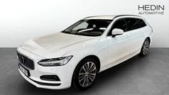 Vit Begagnad 2022 Volvo V90 Momentum Kombi | 309 900 kr (Bra pris)