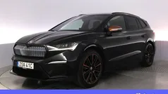 Svart Begagnad 2022 Skoda Enyaq iV SUV | 399 900 kr (Superpris)