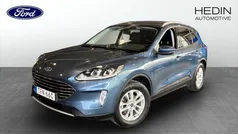 Blå (blue) Begagnad 2021 Ford Kuga Titanium SUV | 209 900 kr (Bra pris)