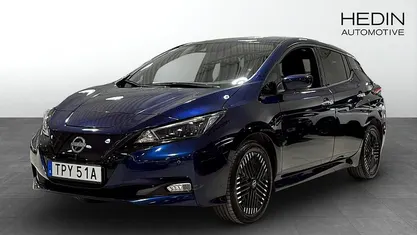 Blå Begagnad 2022 Nissan Leaf N-Connecta Halvkombi | 184 900 kr (Marknadspris)