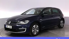 Mörkblå Begagnad 2019 VW e-Golf Halvkombi | 194 900 kr (Lite dyr)