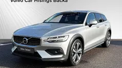 Silver Begagnad 2020 Volvo V60 CC SE Kombi | 324 900 kr (Bra pris)