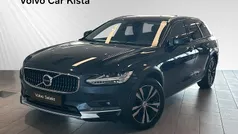 Mörkblå Begagnad 2022 Volvo V90 CC Kombi | 389 900 kr (Marknadspris)