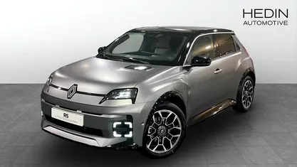 Begagnad Renault R5 110 kW (150 HK) 2025 Halvkombi