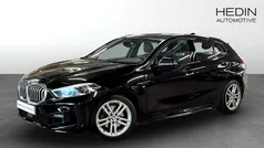 Svart (black) Begagnad 2020 BMW 118 M Sport Halvkombi | 214 700 kr (Marknadspris)
