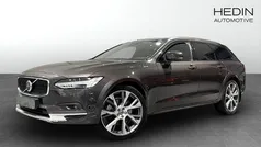Grå Begagnad 2023 Volvo V90 CC Inscription Kombi | 438 700 kr (Marknadspris)