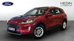 Röd (red) Begagnad 2021 Ford Kuga Titanium SUV | 244 900 kr (Bra pris)