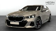 Grå (grey) Begagnad 2025 BMW 530e M Sport Kombi | 648 700 kr (Bra pris)
