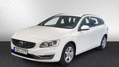 Begagnad 2018 Volvo V60 Momentum Kombi | 209 900 kr (Superpris)