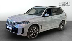 Grå (grey) Begagnad 2025 BMW X5 Comfort Edition SUV | 1 012 700 kr (Superpris)