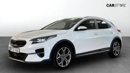 Vit Begagnad 2022 Kia XCeed Advance SUV | 219 900 kr (Superpris)