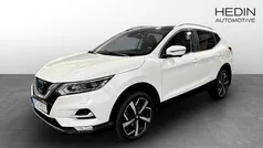 Vit (white) Begagnad 2017 Nissan Qashqai Pack SUV | 149 900 kr (Marknadspris)