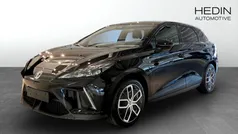 Svart (black) Begagnad 2023 MG MG4 EV Luxury Halvkombi | 349 990 kr (Marknadspris)