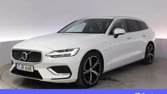 Vit Begagnad 2020 Volvo V60 Inscription Kombi | 319 900 kr (Marknadspris)