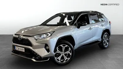 Begagnad Toyota RAV4 Premium 306 HK (225 kW) 2021 SUV
