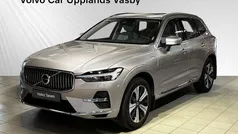 Grå Begagnad 2023 Volvo XC60 Plus SUV | 519 900 kr (Marknadspris)