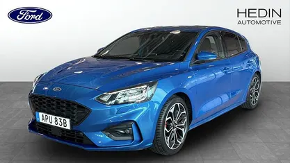Begagnad Ford Focus ST-Line X 126 HK (92 kW) 2020 Blå (blue) Halvkombi