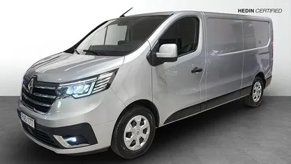 Begagnad Renault Trafic 150 HK (110 kW) 2023 Minibuss