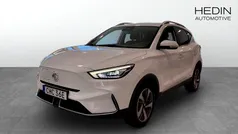 Vit (white) Begagnad 2022 MG ZS Comfort Sedan | 234 900 kr (Marknadspris)