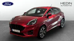 Röd (red) Begagnad 2022 Ford Puma ST-Line SUV | 199 900 kr (Superpris)