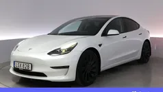 Vit Begagnad 2021 Tesla Model 3 Performance Sedan | 300 900 kr (Bra pris)