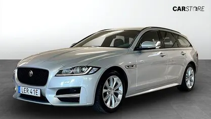 Begagnad 2019 Jaguar XF Sportbrake R-Sport Kombi | 289 900 kr
