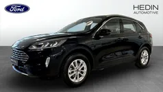 Svart (black) Begagnad 2022 Ford Kuga Titanium SUV | 244 900 kr (Bra pris)