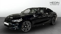 Svart (black) Begagnad 2019 BMW 330e Sport Line Sedan | 308 700 kr (Marknadspris)